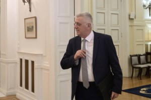 Ψάχνουν για μαύρο χρήμα στο κόμμα του Βελόπουλου - Τον "έκαψαν" οι καταγγελίες για φακελάκια - εικόνα 3