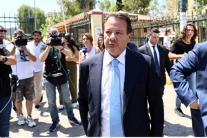 Απόστολος Λύτρας - Σοφία Πολυζωγοπούλου: Από τα τρυφερά λόγια και τις κοινές συνεντεύξεις στον άγριο ξυλοδαρμό [βίντεο]