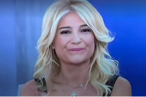 Φαίη Σκορδά: Επισημοποιήθηκε ο χωρισμός - Με... 50 λέξεις την αποχαιρετά ο ΑΝΤ1