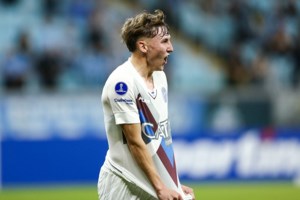 Βόλεϊ: Ο Ολυμπιακός κατέκτησε το Σούπερ Καπ με επική ανατροπή, 3-2 τον Παναθηναϊκό