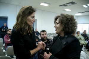 Μετά την γκάφα με τον διορισμό της Ζαρούλια της Χρυσής Αυγής στη Βουλή...αλλάζει ο Κανονισμός - εικόνα 2