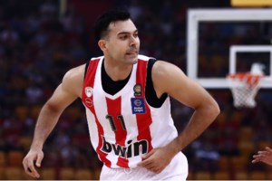 Ολυμπιακός: Ο Κώστας Παπανικολάου θα κλείσει την καριέρα του στον Πειραιά - Συμφώνησε για 3 χρόνια