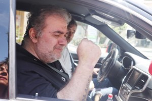 "Ο Δημήτρης Σταρόβας δίνει τον αγώνα του να ξαναμιλήσει όπως πριν", λέει η σύντροφός του