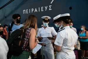 Κορονοϊός: Θα σαρώσει τους ανεμβολίαστους το τέταρτο κύμα - Τρομάζουν τα στοιχεία