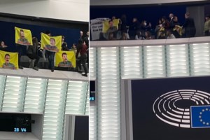 Ανδρουλάκης στο Ευρωκοινοβούλιο για δημοσιεύματα: Σενάρια επιστημονικής φαντασίας που θυμίζουν QAnon και Τραμπ - εικόνα 2