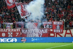 Ο Ολυμπιακός για το επεισοδιακό ντέρμπι: "Ο Παναθηναϊκός έφυγε με δική του βούληση, δεν το ζήτησε ο διαιτητής"