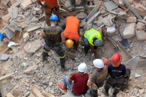 Μεγάλη πυρκαγιά στο λιμάνι της Βηρυτού - Ενα μήνα μετά την καταστροφική έκρηξη [βίντεο]