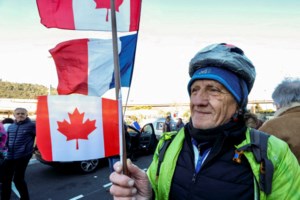 Η κακοκαιρία σαρώνει τον Καναδά: Οκτώ νεκροί - 300.000 νοικοκυριά χωρίς ρεύμα [βίντεο] - εικόνα 3