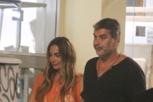 Super star η Δέσποινα Βανδή στο νέο της βίντεο κλιπ: Η αποκαλυπτική εμφάνιση στο "Σ’ Αγαπάω Και Δεν Πάω Καλά"