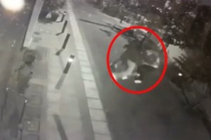 Aνθρωποκτονία στην Κυψέλη: Την Παρασκευή στην ανακρίτρια τα δύο αδέρφια - Την ίδια ημέρα στο Αυτόφωρο οι γονείς τους