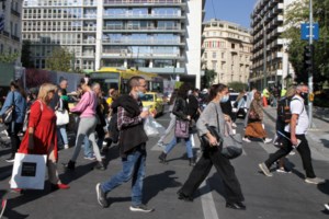 Γιατί κατέρρευσε μπροστά στις κάμερες ο γιατρός έξω από το νοσοκομείο στη Λάρισα