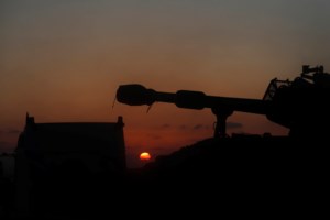 Κόλαση σε Ισραήλ και Γάζα: Εκατόμβη νεκρών αμάχων - "Παράλογοι οι βομβαρδισμοί, είναι σαν βιντεοπαιχνίδι"