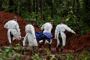 Νεπάλ: Ηρωας δάσκαλος έσωσε 900 παιδιά από τις φονικές πλημμύρες - Εκκένωσε το σχολείο λίγο πριν την καταστροφή