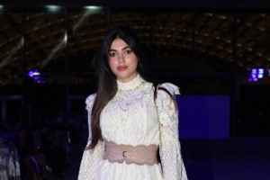 Τατιάνα Στεφανίδου: Η επίσημη εμφάνιση με εντυπωσιακό deux pieces και ίδιες γόβες - εικόνα 8