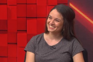 Συναγερμός στο Παρίσι: Άνδρας κρατά όμηρους δύο γυναίκες μέσα σε κατάστημα - Τις απειλεί με μαχαίρι [Δείτε Live]