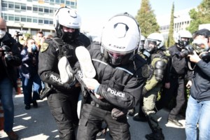 Πανεπιστημιακή αστυνομία με ...πτυχίο από την επόμενη ακαδημαϊκή σεζόν: Πώς θα στελεχωθεί η νέα υπηρεσία φύλαξης