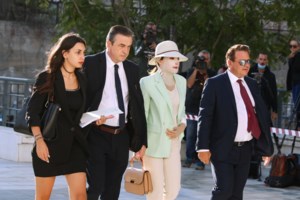 Επίθεση με βιτριόλι: Εμφανίστηκε στο δικαστήριο ο 40χρονος άνδρας με τον οποίο είχε εμμονή η Εφη - εικόνα 2