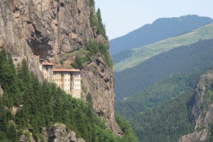 Οικουμενικό Πατριαρχείο: Θα γίνει τελικά η λειτουργία τον Δεκαπενταύγουστο στην Παναγία Σουμελά - εικόνα 4