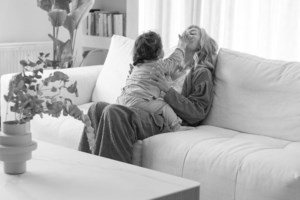 Η Μαρία Ηλιάκη και ο Στέλιος Μανουσάκης βάφτισαν την κόρη τους - Οι πρώτες εικόνες - εικόνα 10