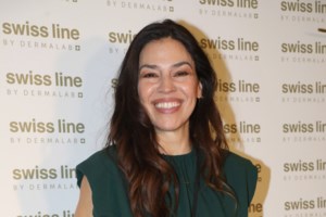 Ελισάβετ Κυρίτση: Η δημοσιογράφος παντρεύτηκε στη Νότια Κορέα - Η τελετή και το ρομαντικό love story [βίντεο]