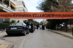Αυτός είναι ο άνθρωπος της νύχτας που "γάζωσαν" στα Βριλήσσια