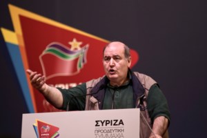 Ηλιόπουλος κατά Χατζηδάκη: Με το νομοσχέδιο θα νομιμοποιήσει τα απλήρωτα 10ωρα