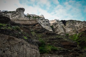 Σεισμοί σε Σαντορίνη - Αμοργό: Το καλό και το κακό σενάριο - "Το ηφαίστειο έχει ξυπνήσει, αν σπάσει το ρήγμα, θα δώσει 6 Ρίχτερ" [βίντεο] - εικόνα 2