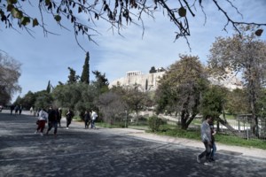 Κορονοϊός: Πού εντοπίζονται τα 445 νέα κρούσματα -Στο "κόκκινο" το κέντρο της Αθήνας και τα βόρεια προάστια - εικόνα 4