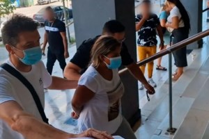 Κρήτη: 55χρονος καπετάνιος βρέθηκε μαχαιρωμένος σε βάρκα - Δίπλα του 65χρονος είχε τραύματα από σπασμένο μπουκάλι - εικόνα 2