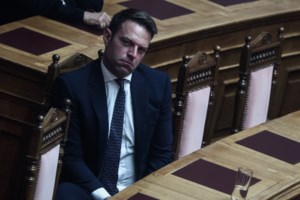 Ανδρέας Μικρούτσικος: Δουλεύω σαν σκύλος και 20 του μήνα είμαι άφραγκος