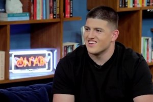 Γιώργος Καρλαύτης: "Η μεγαλύτερή μου έλλειψη ήταν ότι δεν είχα τον πατέρα μου" - εικόνα 4