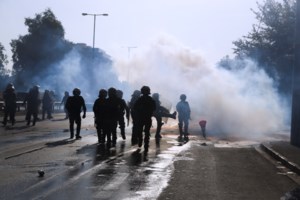 Επεισόδια στο Μαρούσι: Έρευνα της ΕΛΑΣ μετά τους τραυματισμούς του πυροσβέστη και του φωτορεπόρτερ