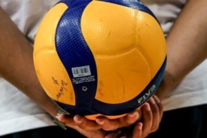 "Χρυσός" ο Μίλτος Τεντόγλου: Η απονομή του μεταλλίου στο Ευρωπαϊκό Κλειστού Στίβου [βίντεο]