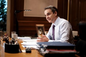 Μητσοτάκης: Θαύμα πολιτιστικής κληρονομιάς το γεφύρι της Πλάκας [Εικόνες] - εικόνα 2