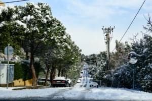 Κακοκαιρία: Πώς κινούνται τα λεωφορεία στην Αττική, πού διακόπηκαν τα δρομολόγια - Τι ισχύει για το Μετρό