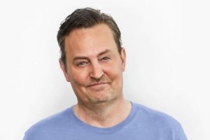 Μάθιου Πέρι:  "Ήταν αληθινό δώρο για όλους μας" - Τα "Φιλαράκια" αποχαιρετούν τον Τσάντλερ - εικόνα 4