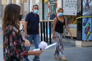 Άνοιγμα σχολείων - Νέα εγκύκλιος: Υποχρεωτική η μάσκα σε όλους τους εσωτερικούς χώρους