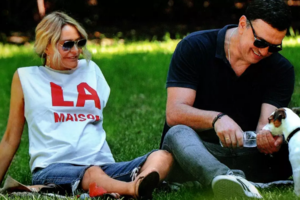 Η εγκυμονούσα Τζένη Μπαλατσινού πήγε τον γιο της στον αγιασμό του σχολείου - εικόνα 7