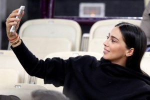 Χοψονίδου - Σπανούλης: Το ασφυκτικά γεμάτο χριστουγεννιάτικο δέντρο με μπάλες, φωτάκια και ζωάκια - εικόνα 5