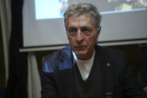 Κούλογλου για Novartis: Πολιτική απόφαση η στόχευση πολιτικών προσώπων, σίγουρα το ήξερε ο Τσίπρας - εικόνα 2