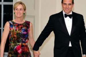 ΗΠΑ: Απαγγέλθηκαν τρεις κατηγορίες για οπλοκατοχή και ναρκωτικά στον γιο του Τζο Μπάιντεν - εικόνα 3