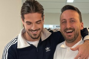 Άρης Μουγκοπέτρος - "Το χέρι το φοράω τρεις μέρες - Θα επιστρέψω στη δουλειά μου" - Όσα είπε για την περιπέτειά του