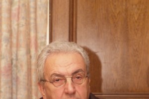 Η αδελφή του Κοντομηνά απαντά στον "κακοηθέστατο" Μαστοράκη: Μόνο χολή ξέρει να βγάζει - Κάποιος έκλεψε... - εικόνα 2