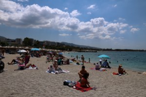 "Χαλάει" ο καιρός από τη Δευτέρα: Έρχονται λασποβροχές και καταιγίδες - Πού θα πέσει χαλάζι