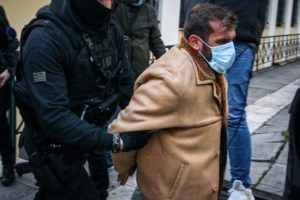 Βιασμός 11χρονης: "Με βίασε στο δωμάτιο που κοιμόταν ο πατέρας μου" - Σοκάρει η αθλήτρια στην κατάθεσή της