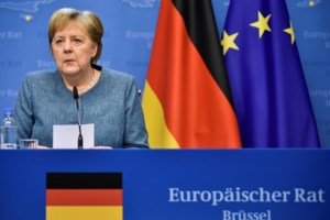 Μέρκελ: Η ελευθερία έκφρασης φθάνει στα όριά της όταν παραβιάζονται οι ελευθερίες των άλλων - εικόνα 2