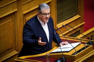 Το βίντεο της ΚΝΕ για τον ανασχηματισμό: "Όλοι παλεύουν να κάνουν την κυβέρνηση καλύτερη, εμείς για να γίνει παρελθόν"
