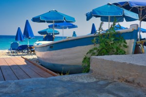 Voucher έως και 300 ευρώ για διακοπές σε Βόρεια Εύβοια και Σάμο - Ανοίγει σήμερα η πλατφόρμα