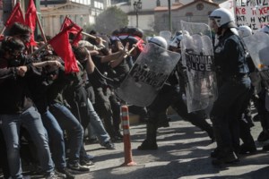 Συμμορία Ρομά εξαπάτησε πάνω από 250 επιχειρηματίες- Τους άδειασαν τους λογαριασμούς, λεία 2 εκατ. ευρώ