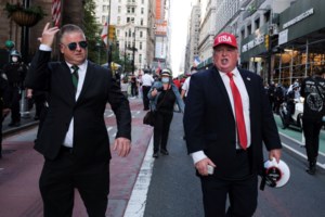 Κορονοϊός: Με φόντο τα Χριστούγεννα η Ευρώπη ενισχύει τους περιορισμούς για να συγκρατήσει το 2ο κύμα - εικόνα 6